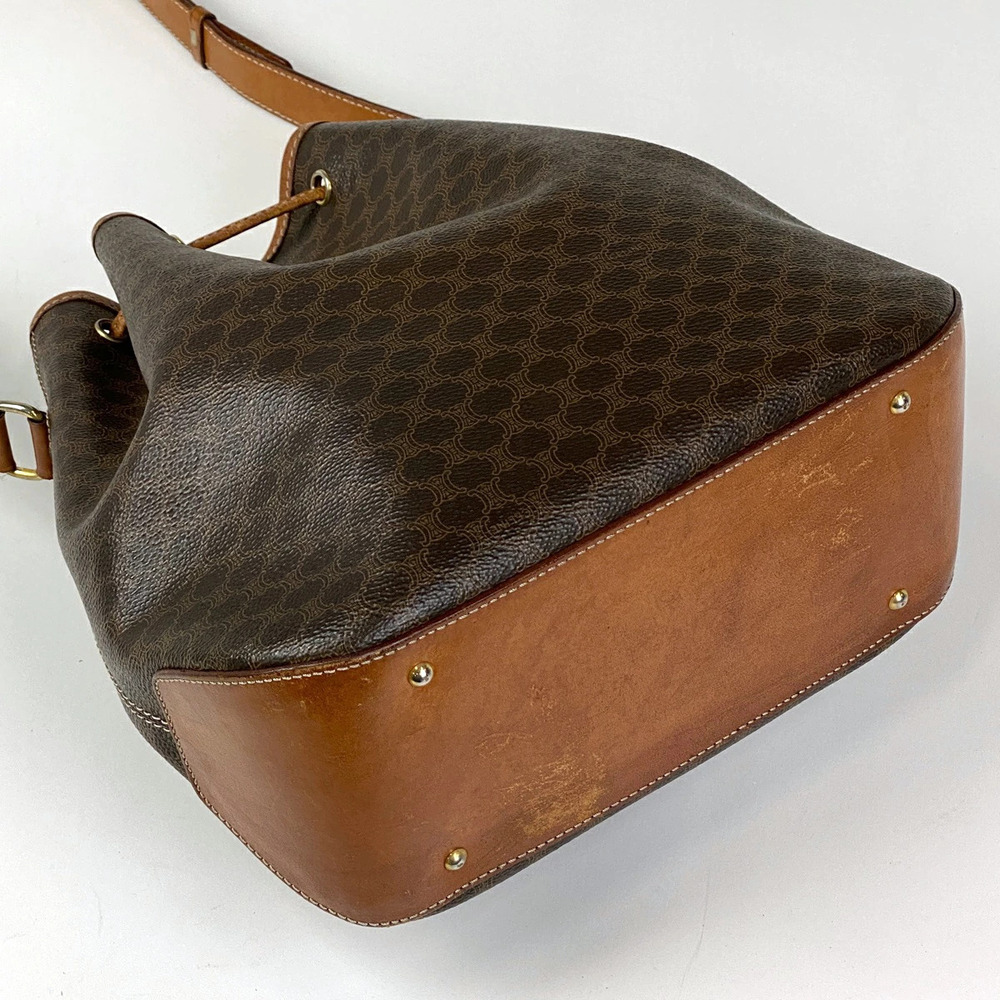 Celine Macadam shoulder bag drawstring logo all over brown - Picture 2 of 5
